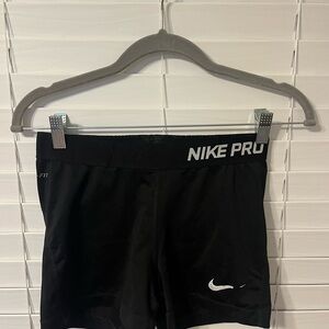 Black Nike Pros